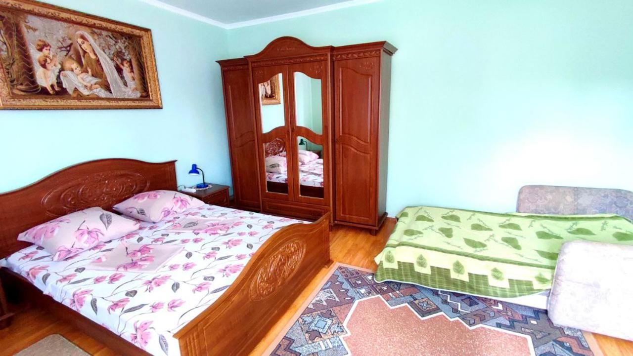 Садиба Анна - Термальні Води Косино Zapson Buitenkant foto